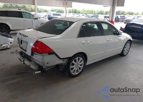 2007 Honda Accord 3.0 Ex из США, поврежденный, VIN 1HGCM66557A001139